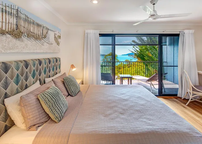 Panorama Apartments On Hamilton Island By Hiha