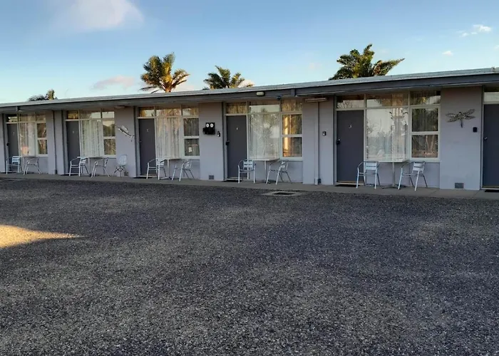Norfolk Pines Motel