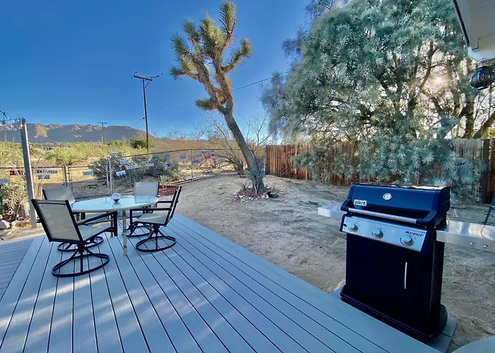 10 Minutes To Jtnp - Hot Tub, Sauna, Telescope, Saltwater Cold Plunge Pool