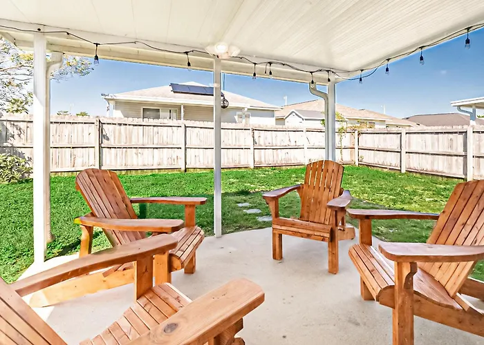 Sea Breeze Retreat