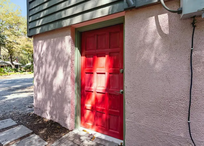 Folly Vacation Vintage Cottage 317 East