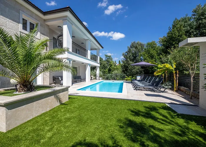 Villa Pafran With Heated Pool Krk
