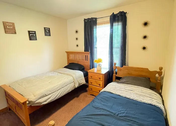 Luxx Guest House