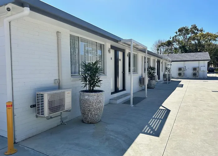 Surf Beach Motel Port