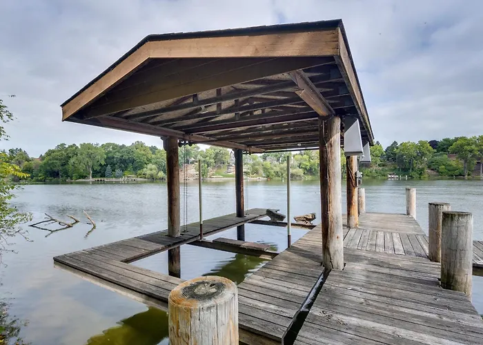 Riverfront Appleton Home With Pool & Boat Dock!