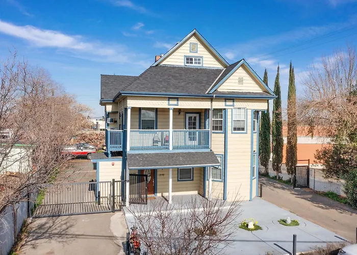 Cozy 1 Bdr/1Br Near Downtown