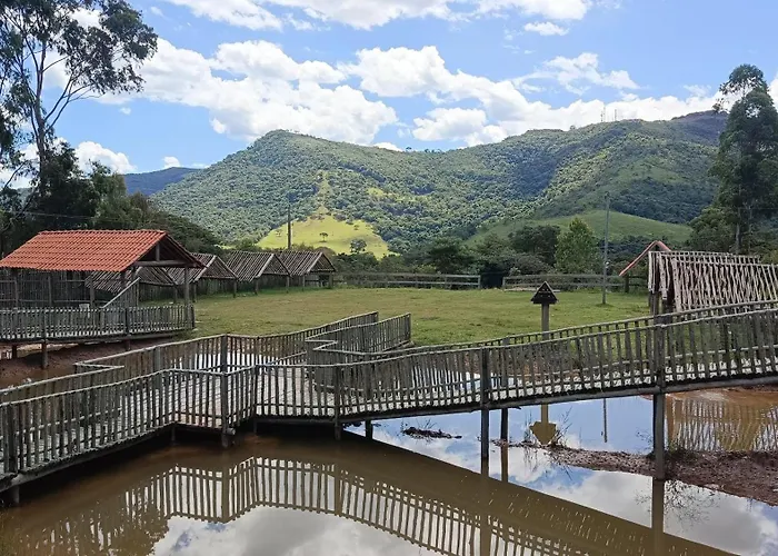 Chalés e Camping do Robinho 1
