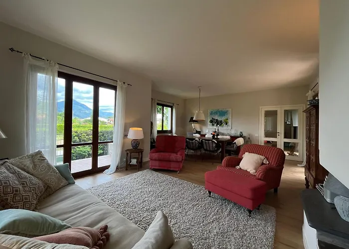 Great Private Villa For Family Beach Holidays And Cultural Outings Near Forte Dei Marmi Recommended