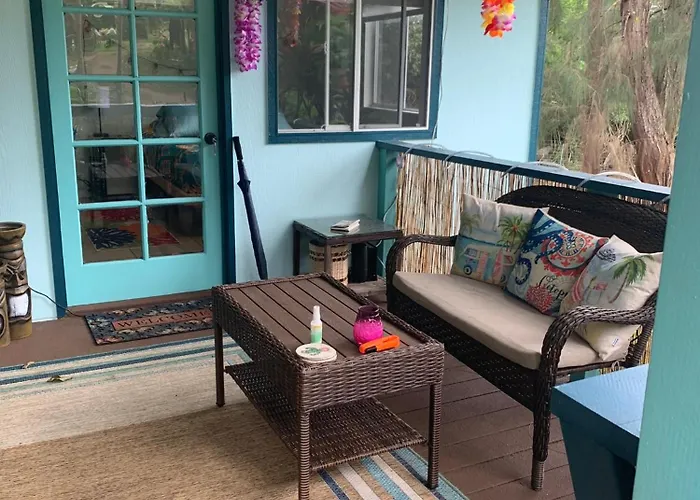 Manta Soul Tiki Cottage