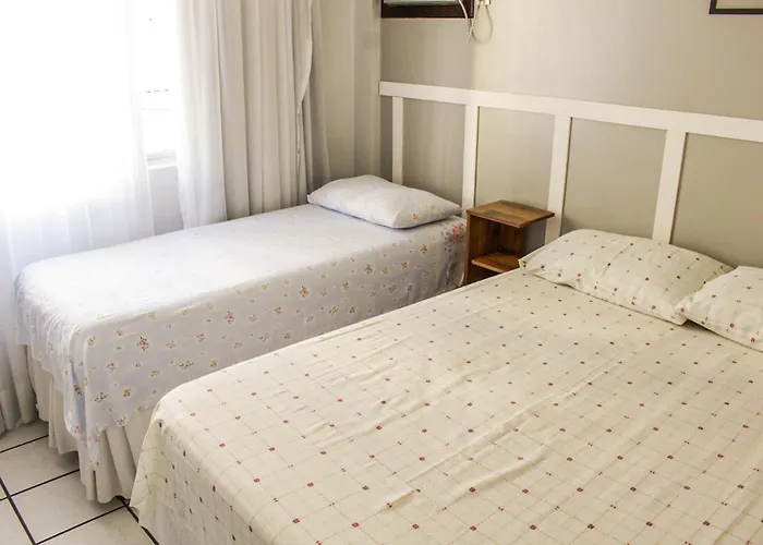 Apartamento amplo e completo no centro Balneário Camboriú