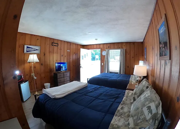 Heart Of The Berkshires Motel