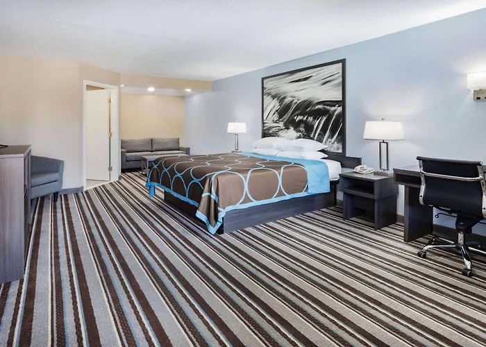 Super 8 By Wyndham Marysville/Port Huron Area