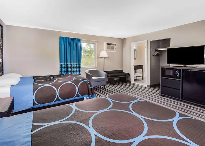 Super 8 By Wyndham Marysville/Port Huron Area