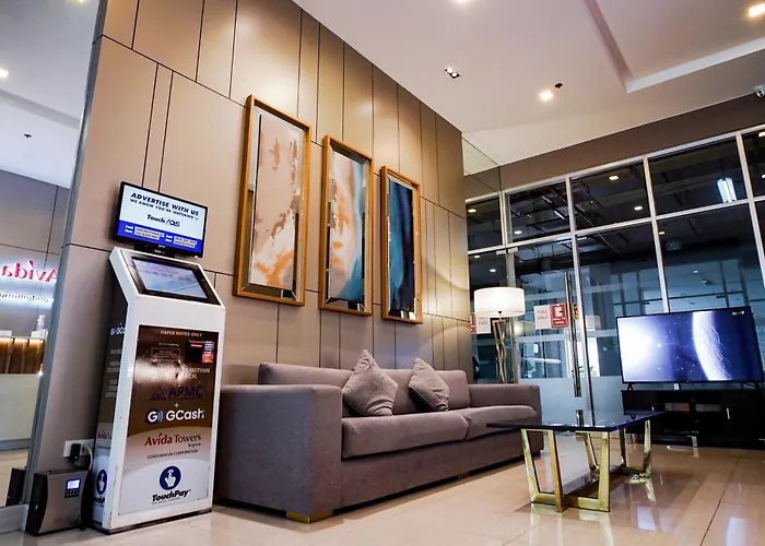 Modern Designed Studio Condo Near Ayala Centrio