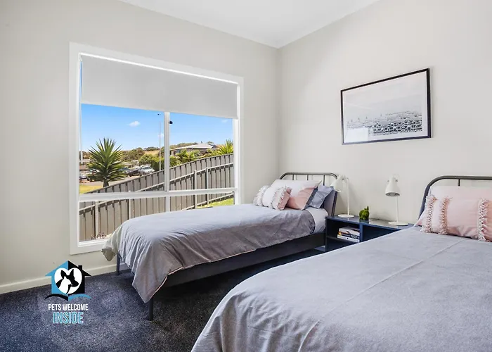 Brand New 3 Bed 2 Bath With Sea Views