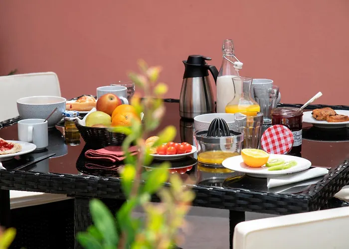 Appartements French Riviera Confidential Centre Ville Juan Les Pins Proche Des Plages