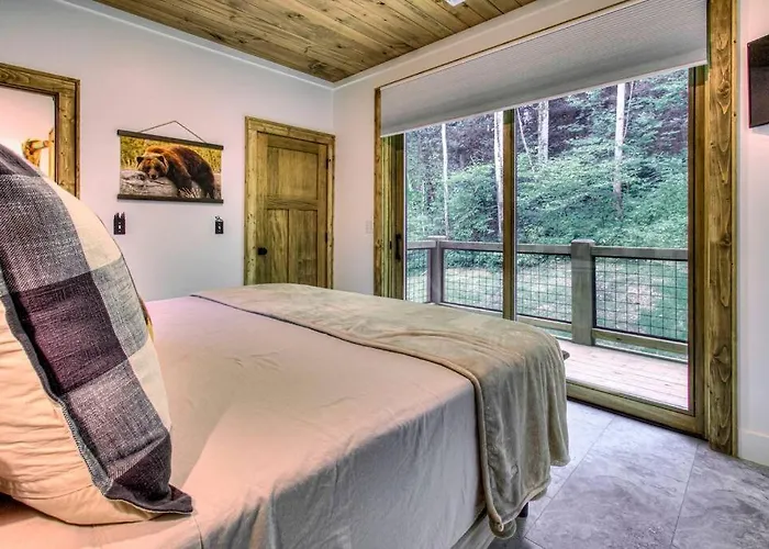 Lindsey Creek Hideaway