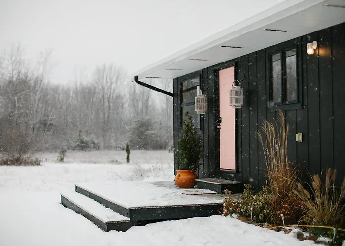 Bay Point Hideaway In The Woods