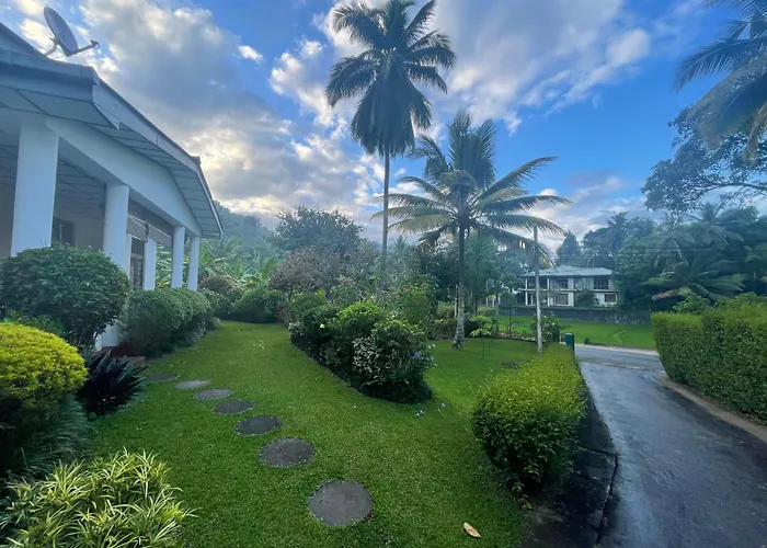 Surveyor'S Residence Bungalow