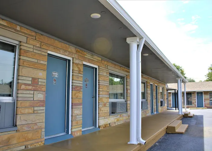 Havenpointe Inn & Suites
