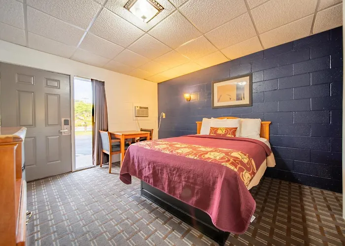 Sleep-Ees Inn, Saginaw & Frankenmuth