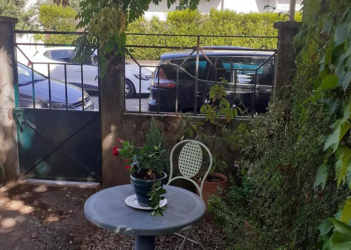 Charmant Appartement A 150 M Des Thermes Et Du Centre Ville