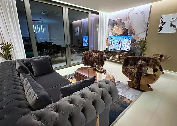 Mullet Bay Suites - Your Luxury Stay Awaits