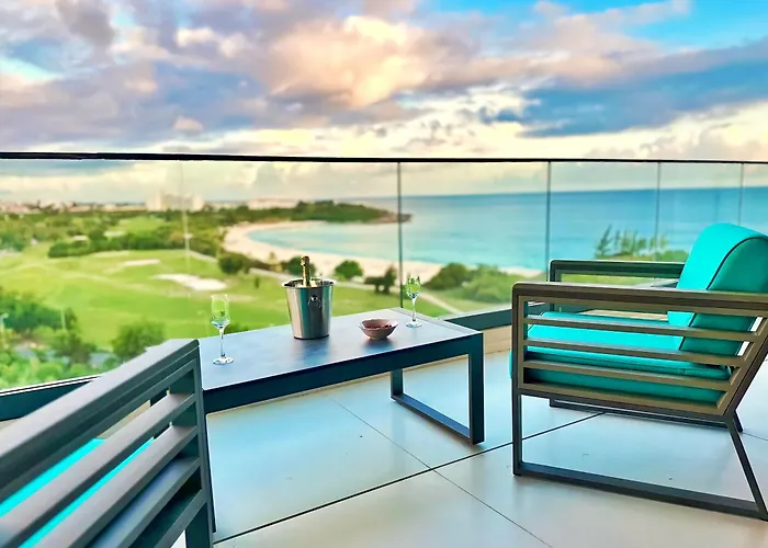 Mullet Bay Suites - Your Luxury Stay Awaits