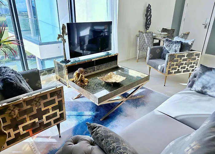 Mullet Bay Suites - Your Luxury Stay Awaits