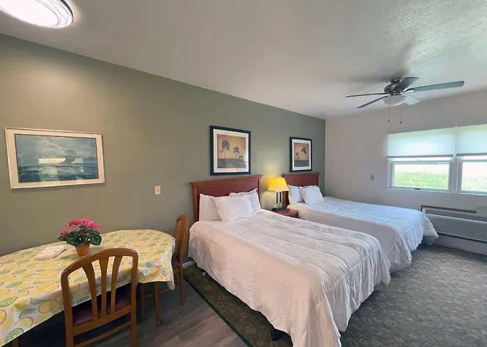 Plantation Motel