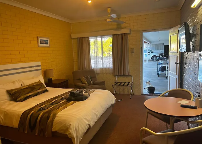 Jillaroo Motor Inn