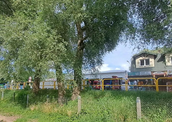 Dom, Pokoje, Kwatery Prywatne Przy Rzezbie Rybaka