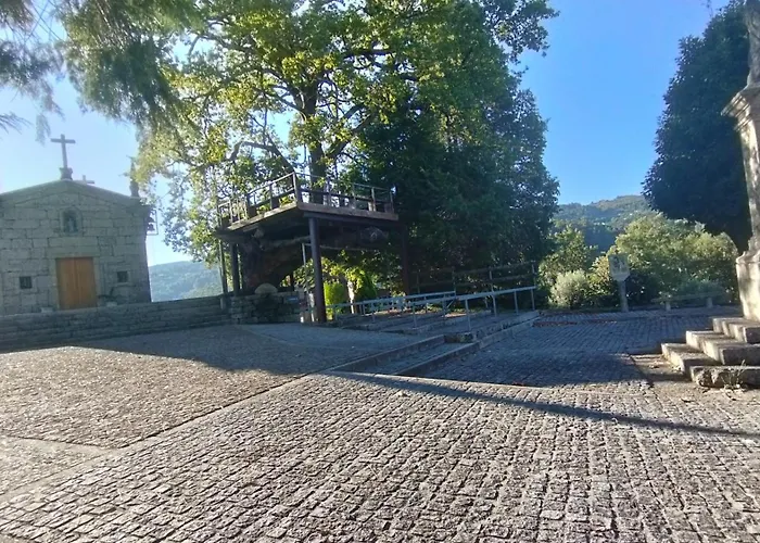 Alojamento de Crasto - Gerês