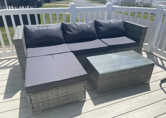 Valley View With A Luxurious Hot Tub