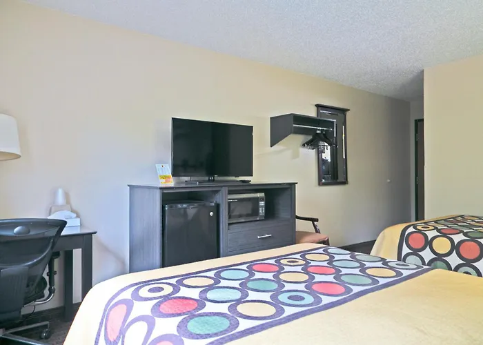 Super 8 By Wyndham Augusta Ft Eisenhower Area