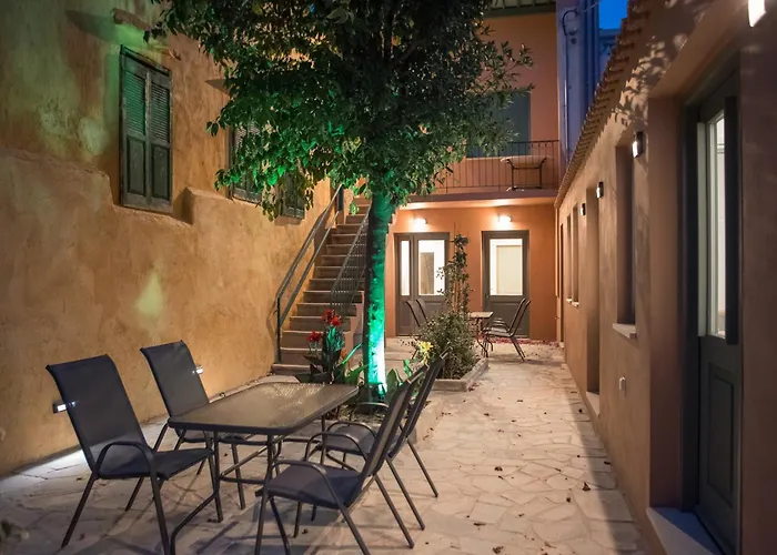Lindas Convent Garden Home 1