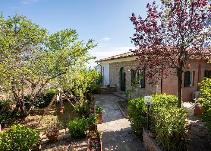 Villa Con Giardino Vista Mare