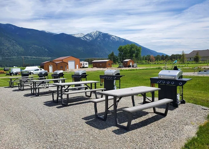Glacier Acres Guest Ranch