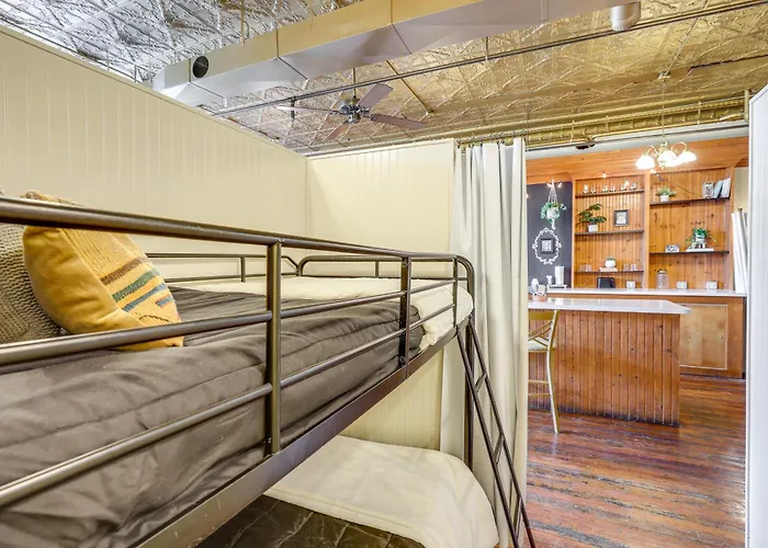 Cozy Abode In Historic Yankton - Heart Of The City