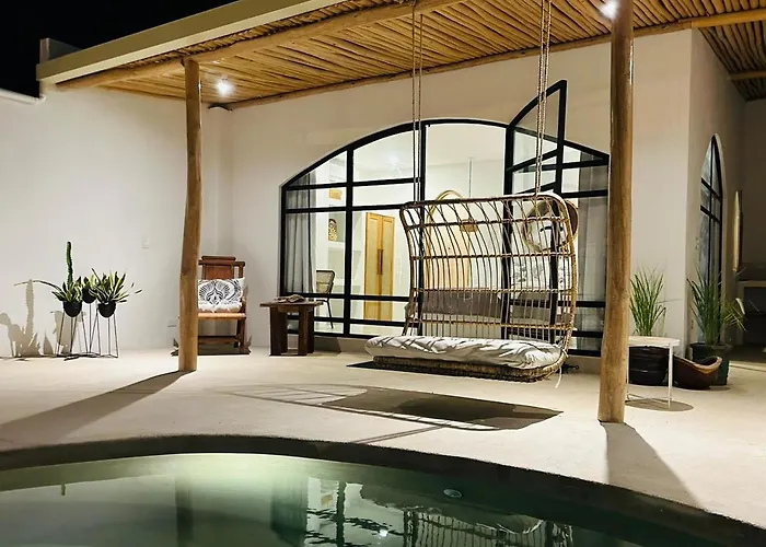 Las Guapas Villas Tamarindo