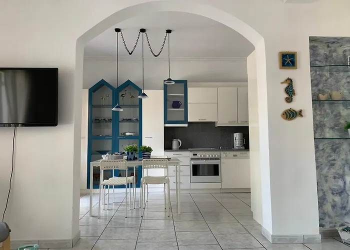 Blue Maison