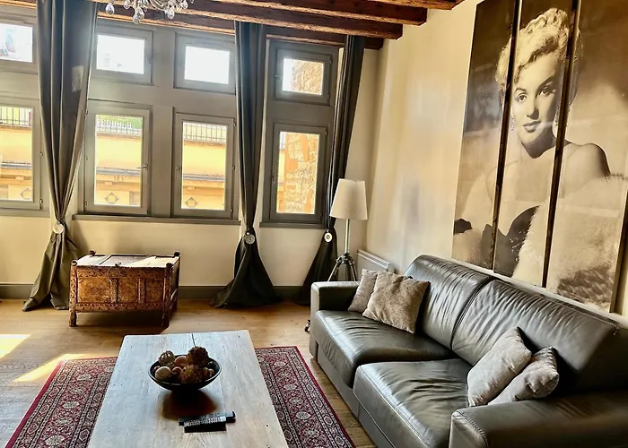 La Maison Debourg