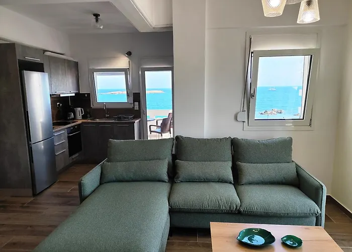 Thalia Apartments Chanla