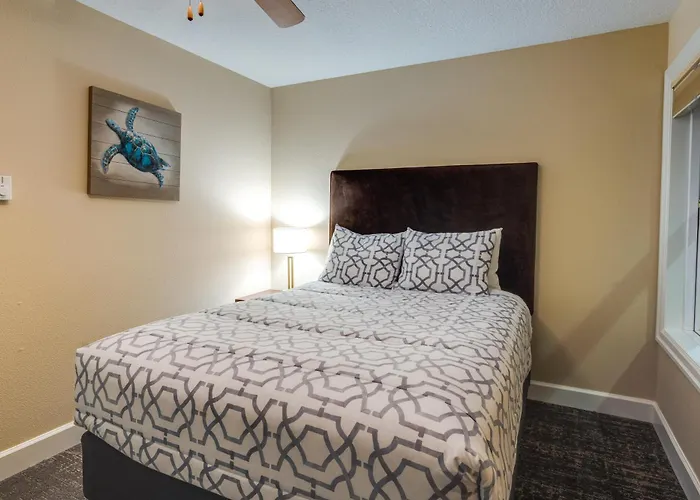 Rockaway Beach Vacation Rental Near Beach Access!