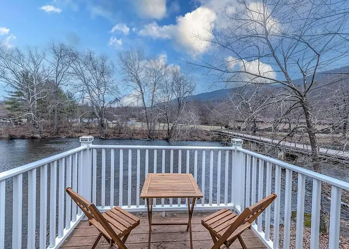 Jackson River Estate Cozy Cottage On The River