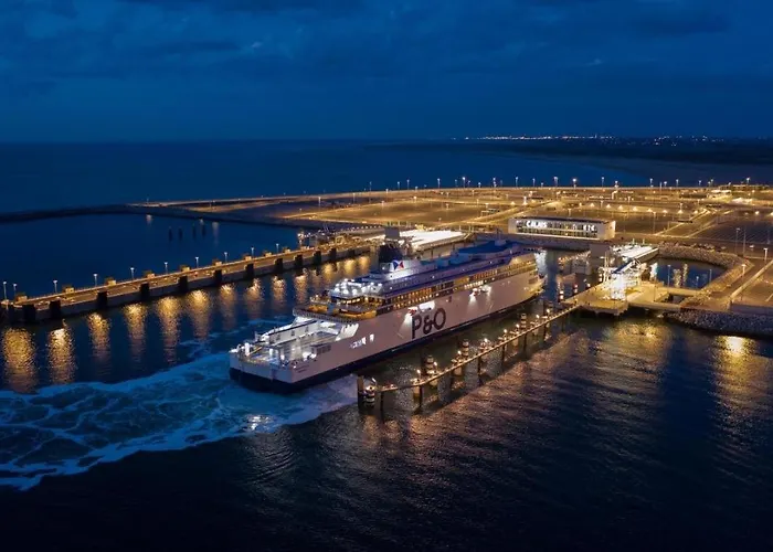 Studio Vue Sur Mer Classe 3 Etoiles, Calais