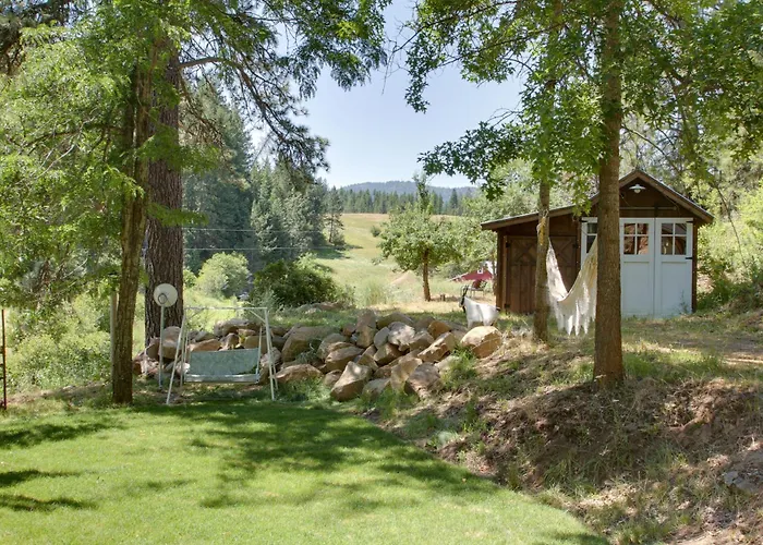 Modern Farmhouse W/ Movie Room - 6 Mi To Lake!