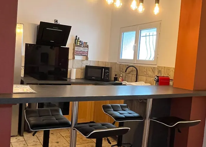 Loccitan Appartement Avec Local A Velo