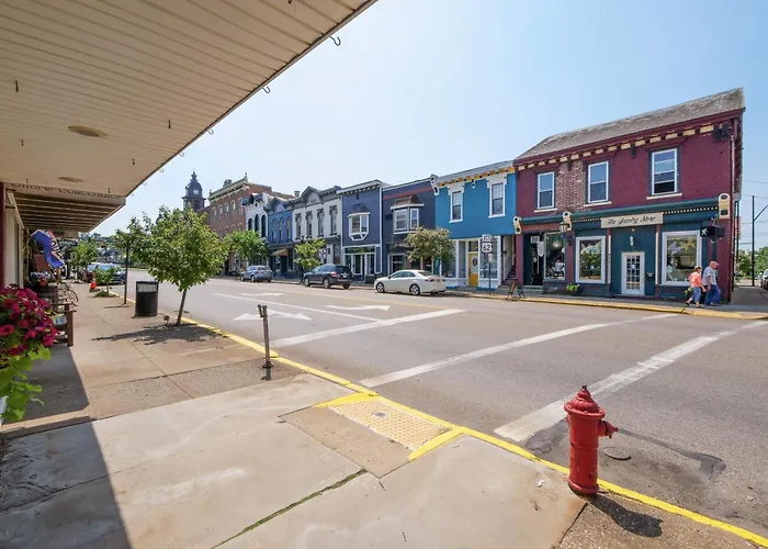 Sleek Millersburg Apartment In Downtown!