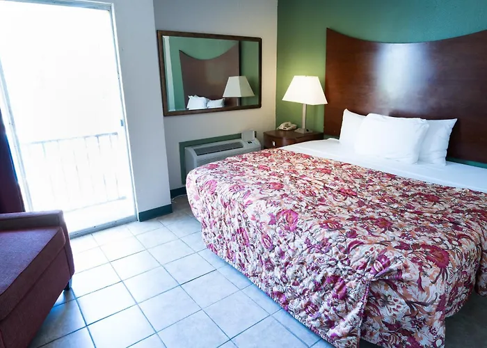 Select Inn Murfreesboro
